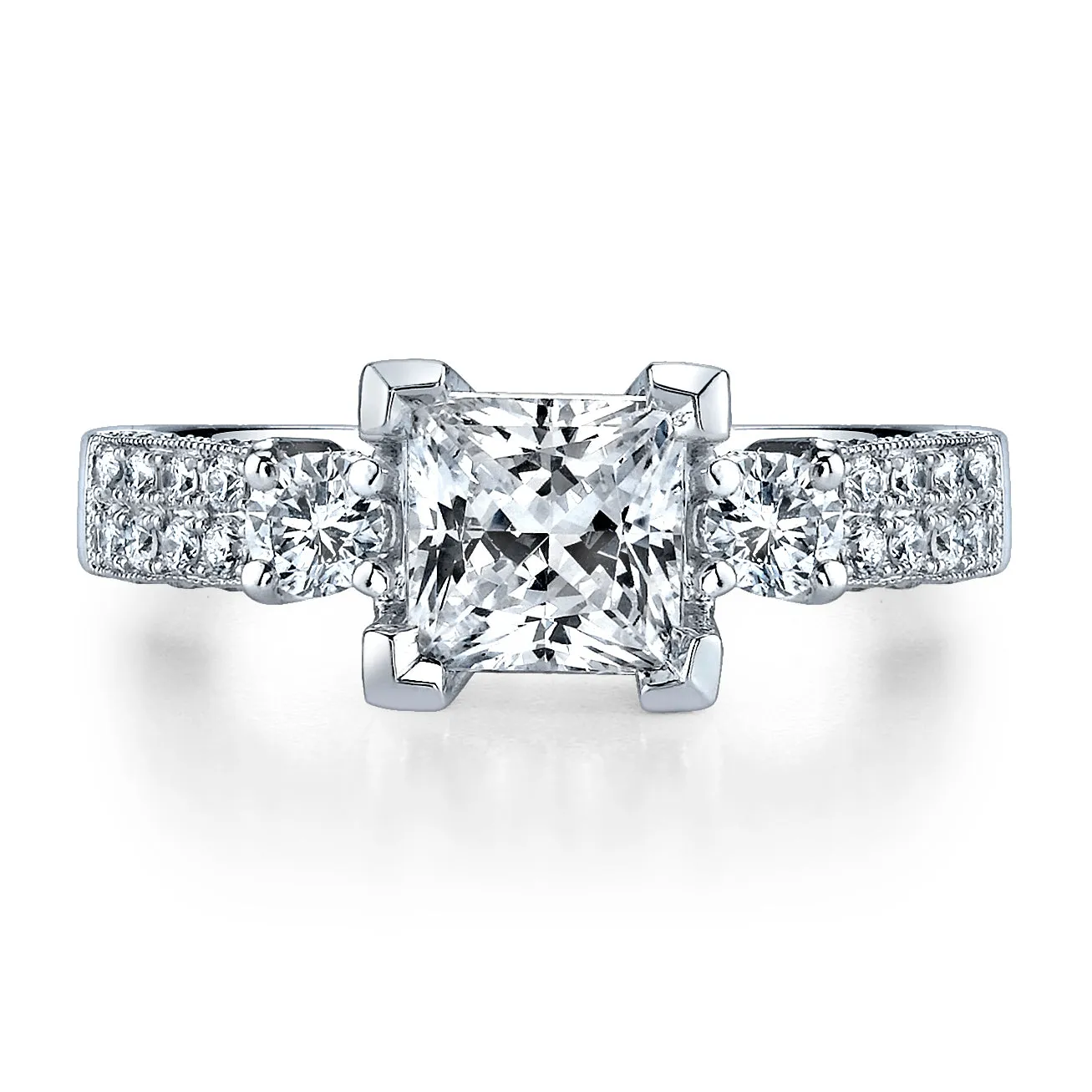 18K White Gold Diamond Engagement Ring