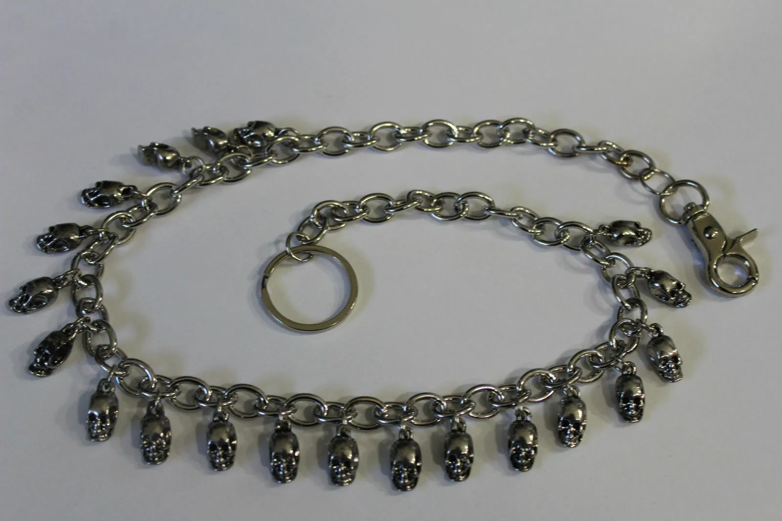 24" Mini Skull Dangle Charm Wallet Chain