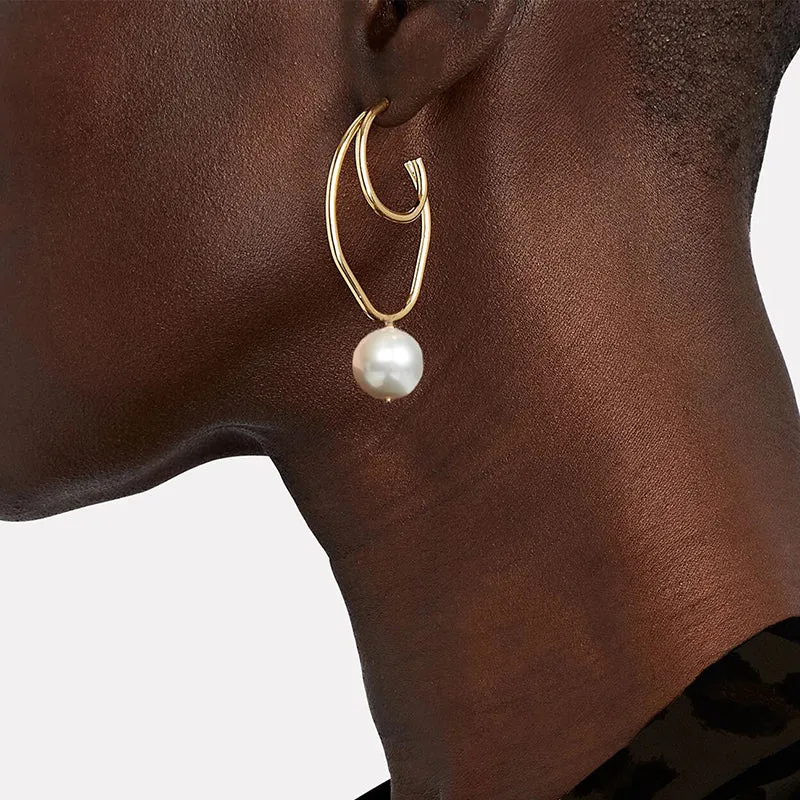 BARCELONA PEARL EARRINGS