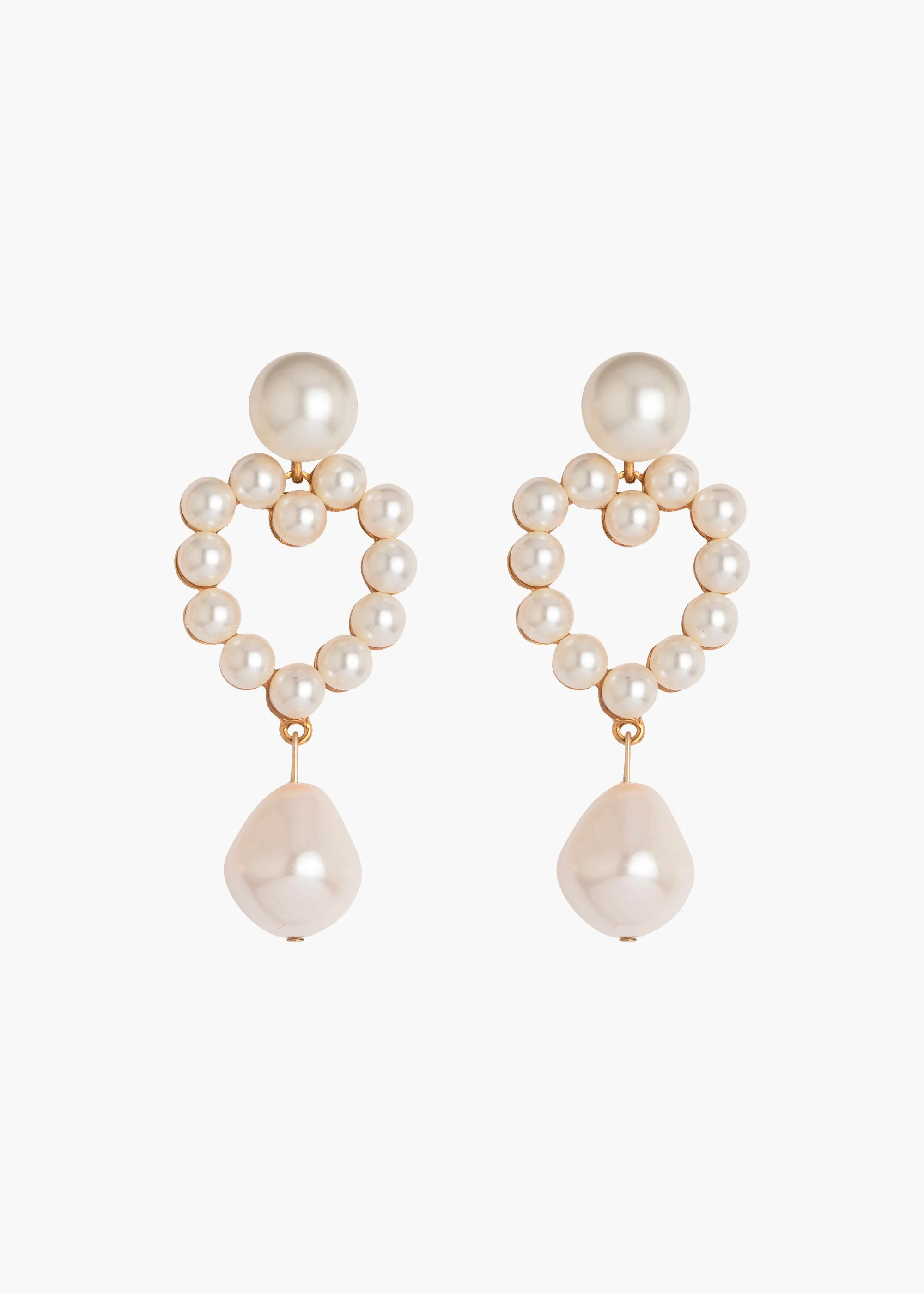 Casey Earrings -- Pearl