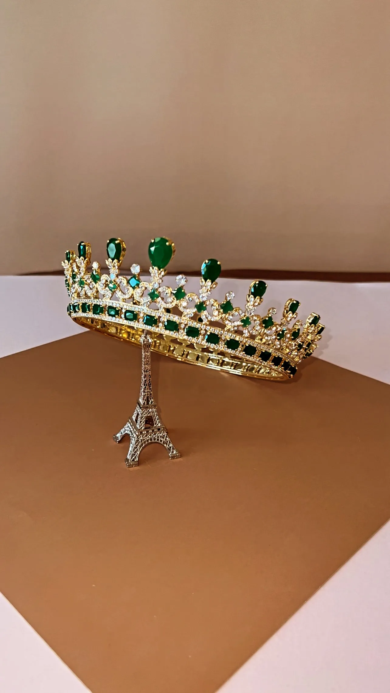 MAJESTIC EMERALD Green Full Crown Swarovski Most Luxurious Royal Crown