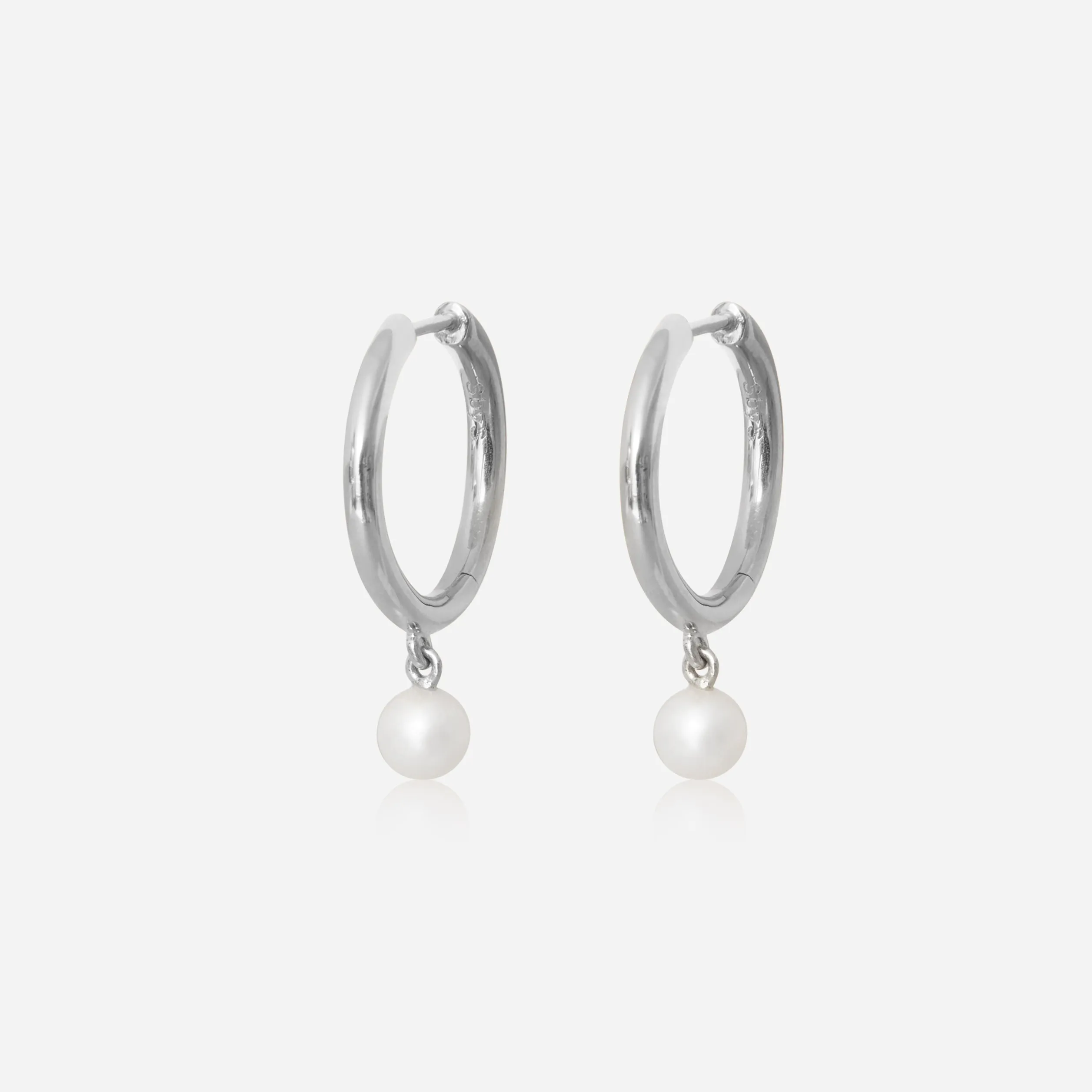 Pearl Mini Hoops