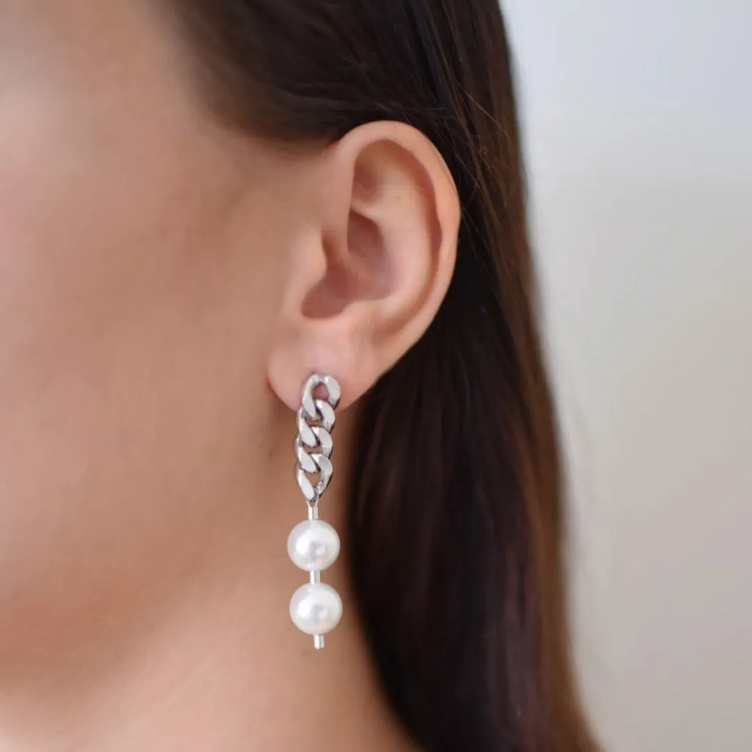 Pearl Pansar Earrings