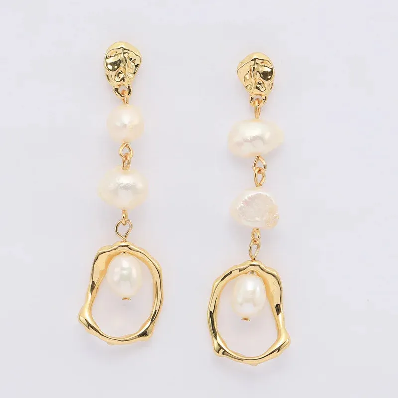 Pre Order:  Faux Pearl Retro Earrings