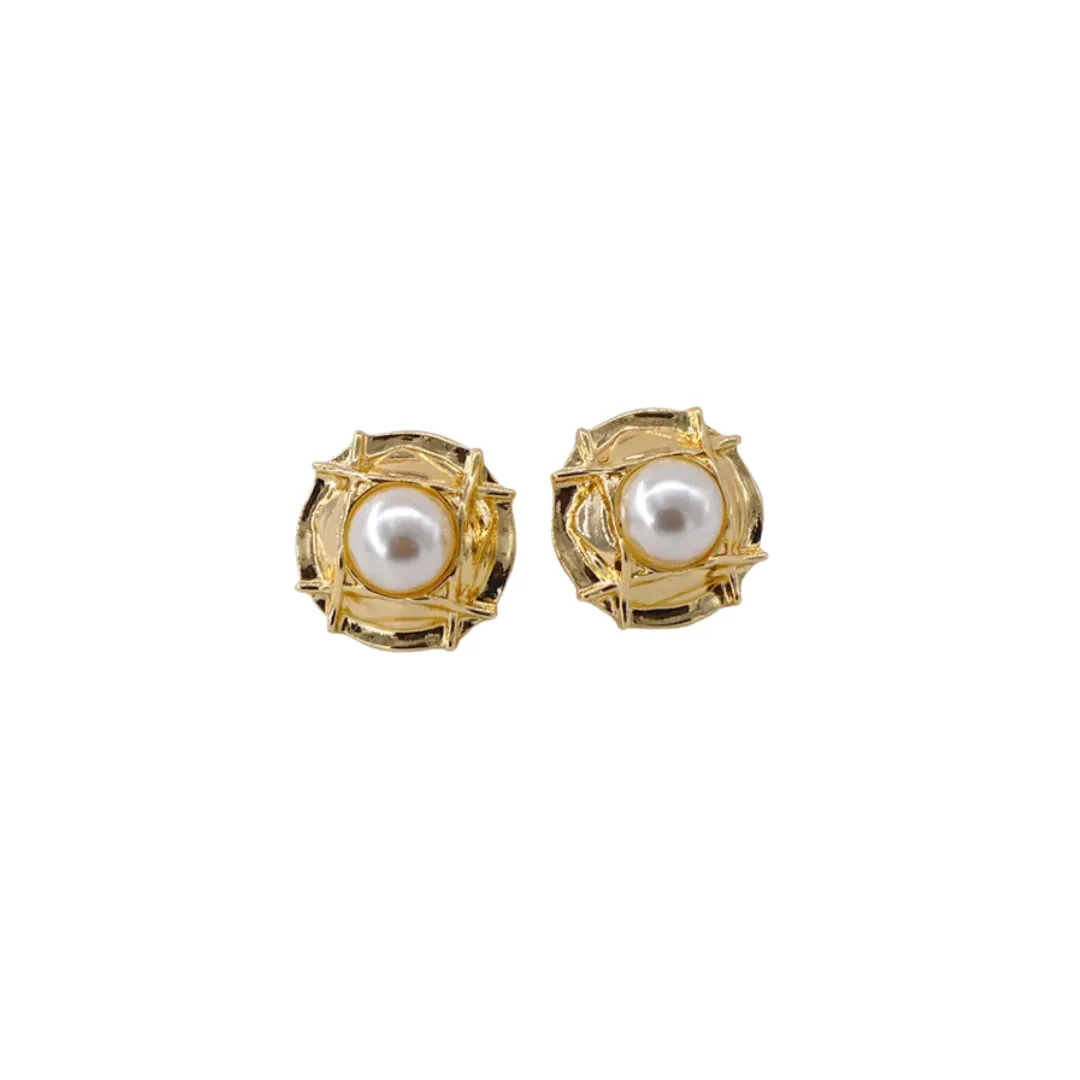 Pre Order:  Vintage Pearl Stud Earrings