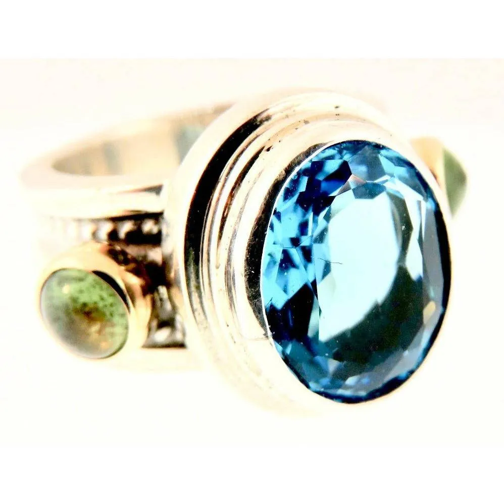 REVE Jewelry Wide Band Shiny Blue Topaz Ring