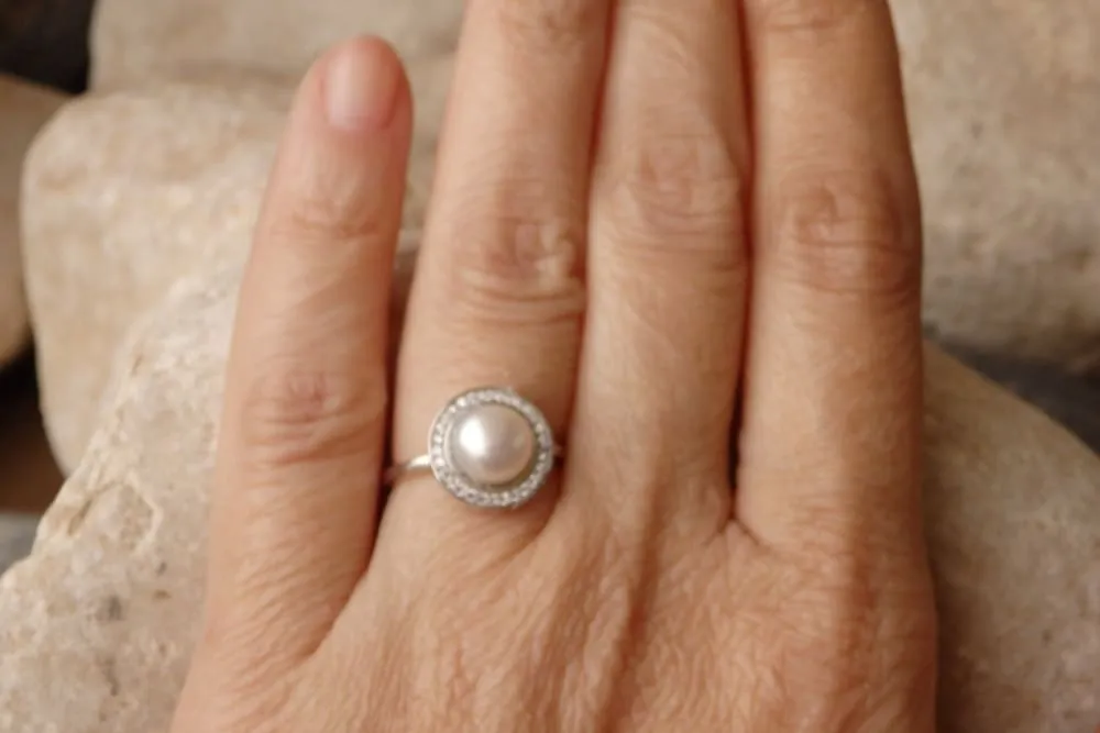 Silver Pearl Ring