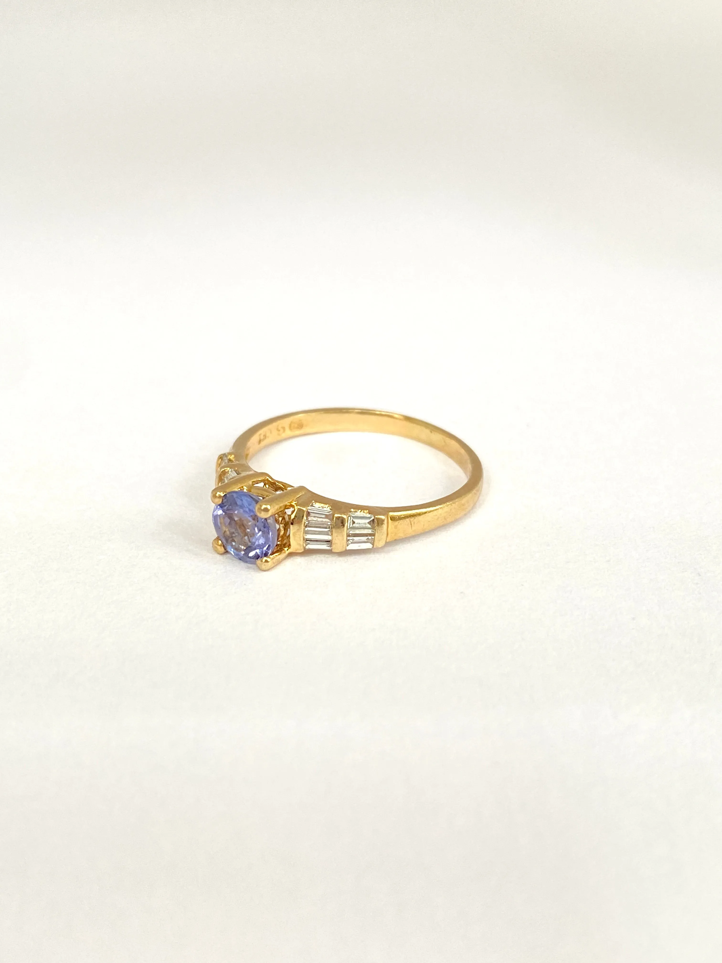 Vintage 14ct Gold Tanzanite & Baguette Cut Diamond Ring